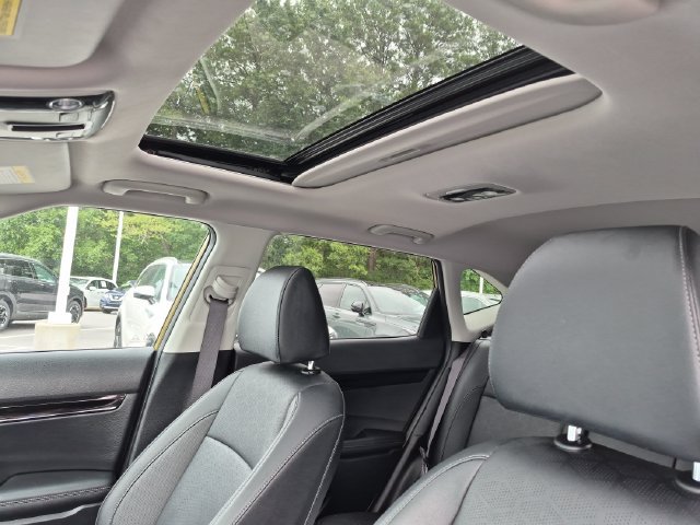 Used 2024 Kia Seltos SX w/ SX Sunroof Package AWD/4WD image 13