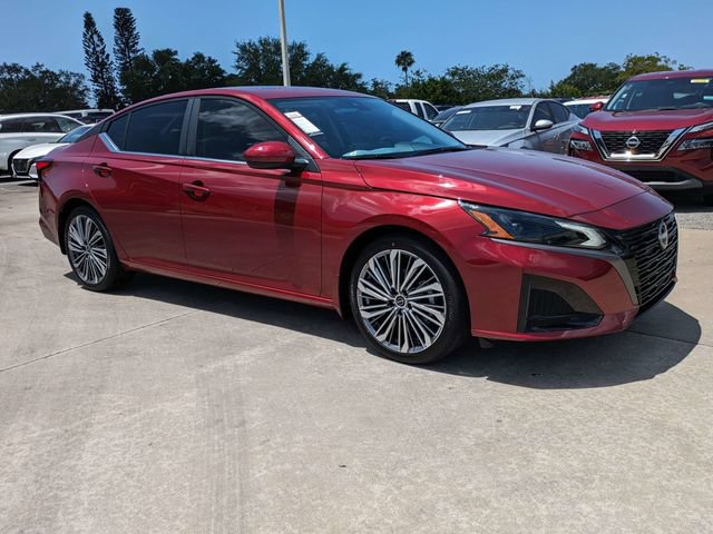 New 2026 Nissan Altima 2.5 SV w/ SV Premium Package FWD image 2