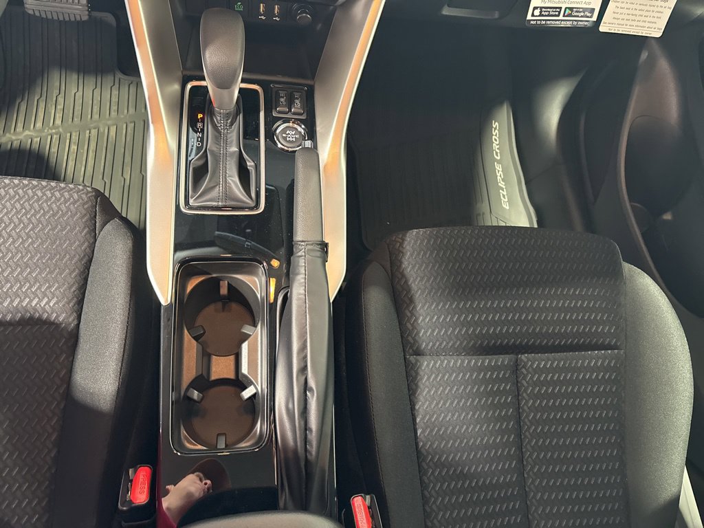 New 2026 Mitsubishi Eclipse Cross LE AWD/4WD image 15