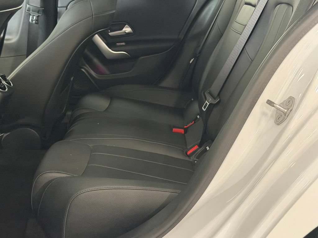 Used 2020 Mercedes-Benz A 220 4MATIC image 23
