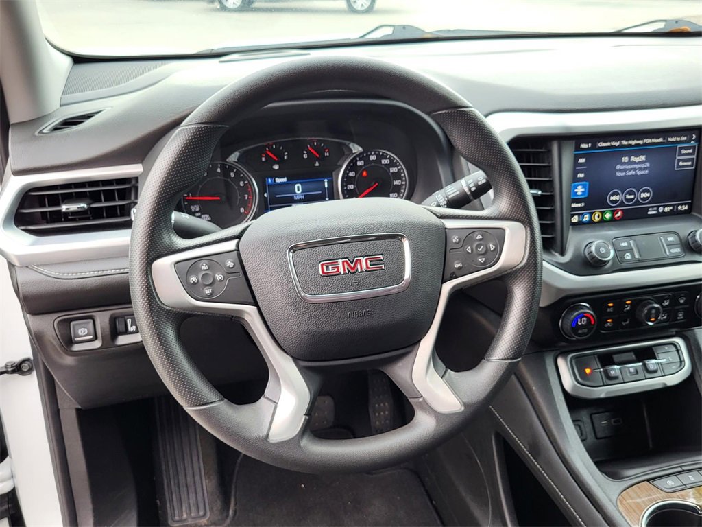 Used 2023 GMC Acadia SLE w/ Driver Convenience Package image 21