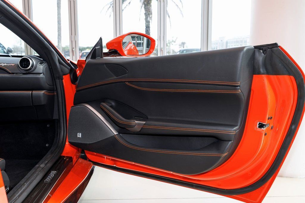 Used 2023 Ferrari Portofino M image 32