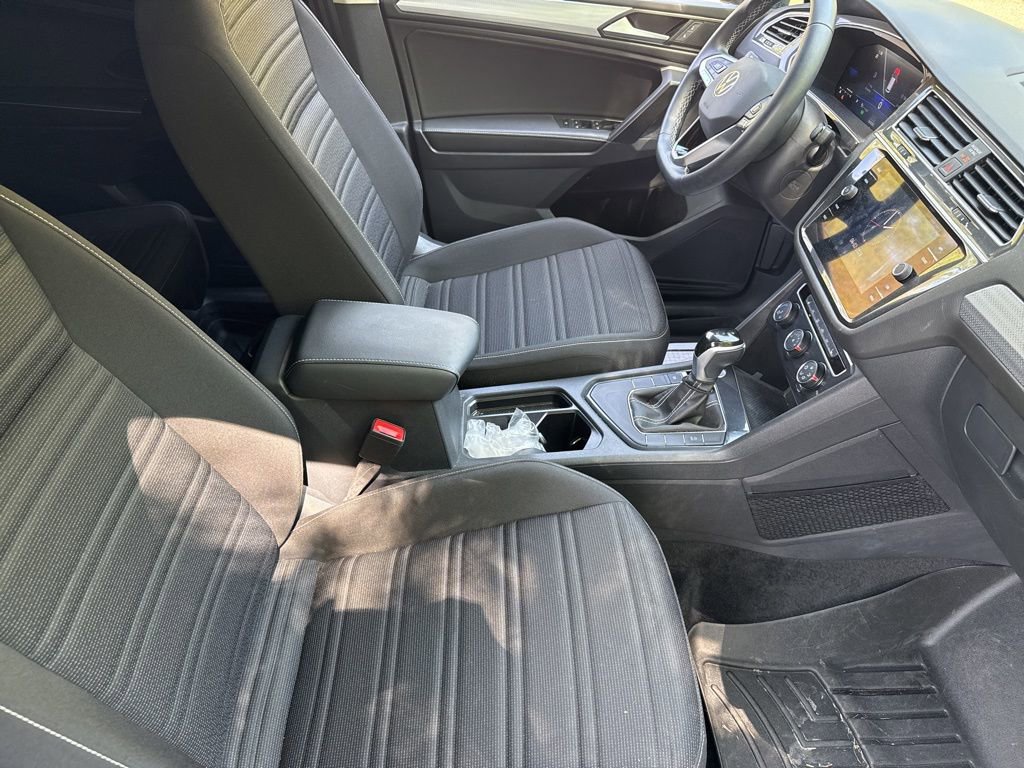 Used 2024 Volkswagen Tiguan S image 16