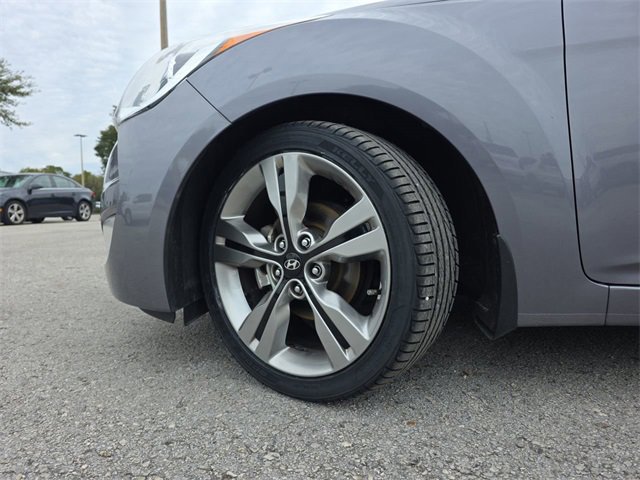 Used 2016 Hyundai Veloster w/ Option Group 02 image 29