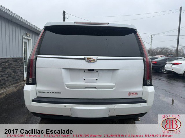 Used 2017 Cadillac Escalade Platinum image 6