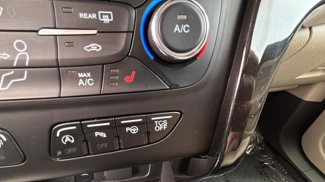 Used 2017 Ford Escape Titanium w/ Equipment Group 301A image 18