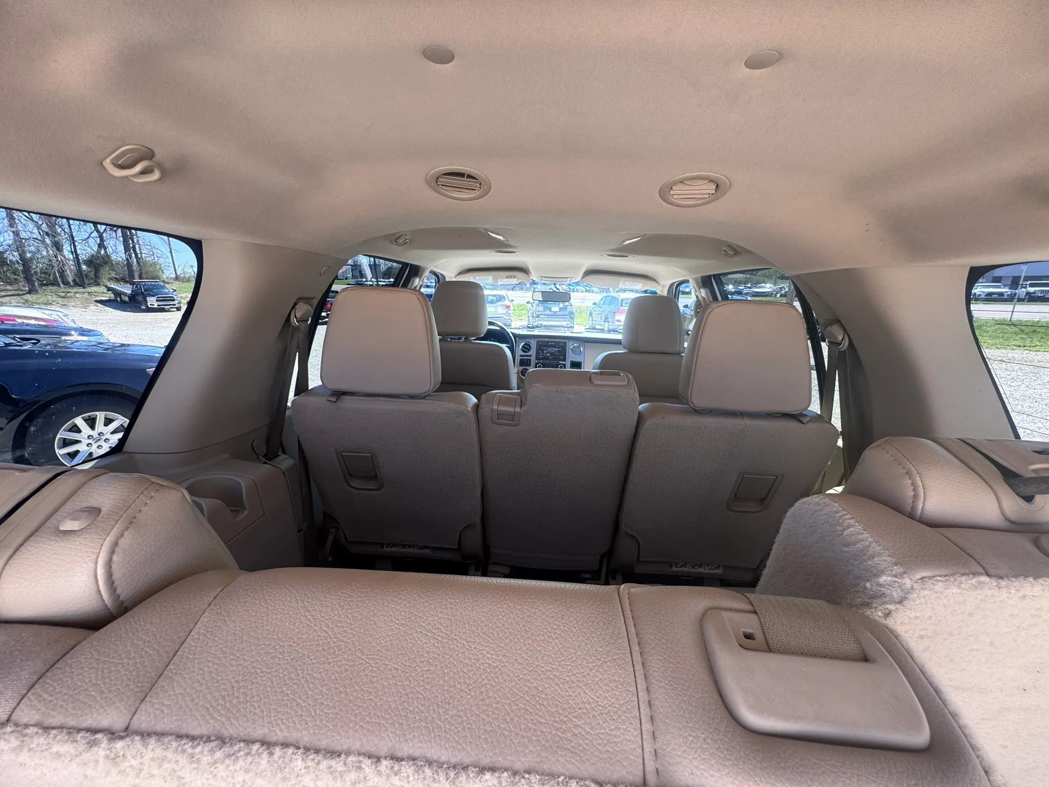 Used 2015 Ford Expedition EL XLT w/ Equipment Group 202A image 32