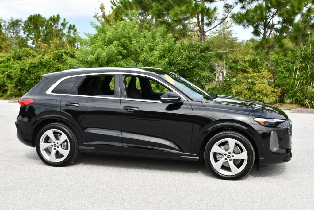 Used 2025 Audi Q5 Prestige AWD/4WD image 8
