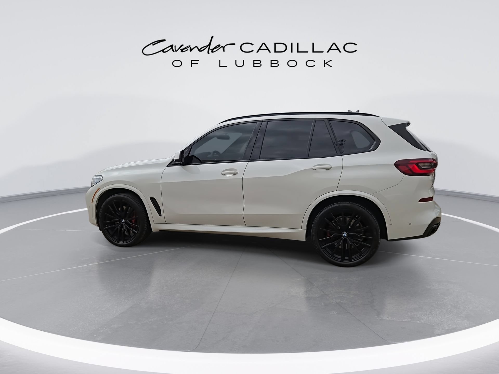 Used 2023 BMW X5 M50i w/ Executive Package AWD/4WD image 6