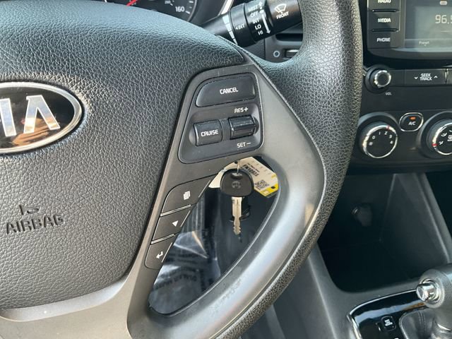 Used 2018 Kia Forte LX w/ LX Rear Camera Package image 19