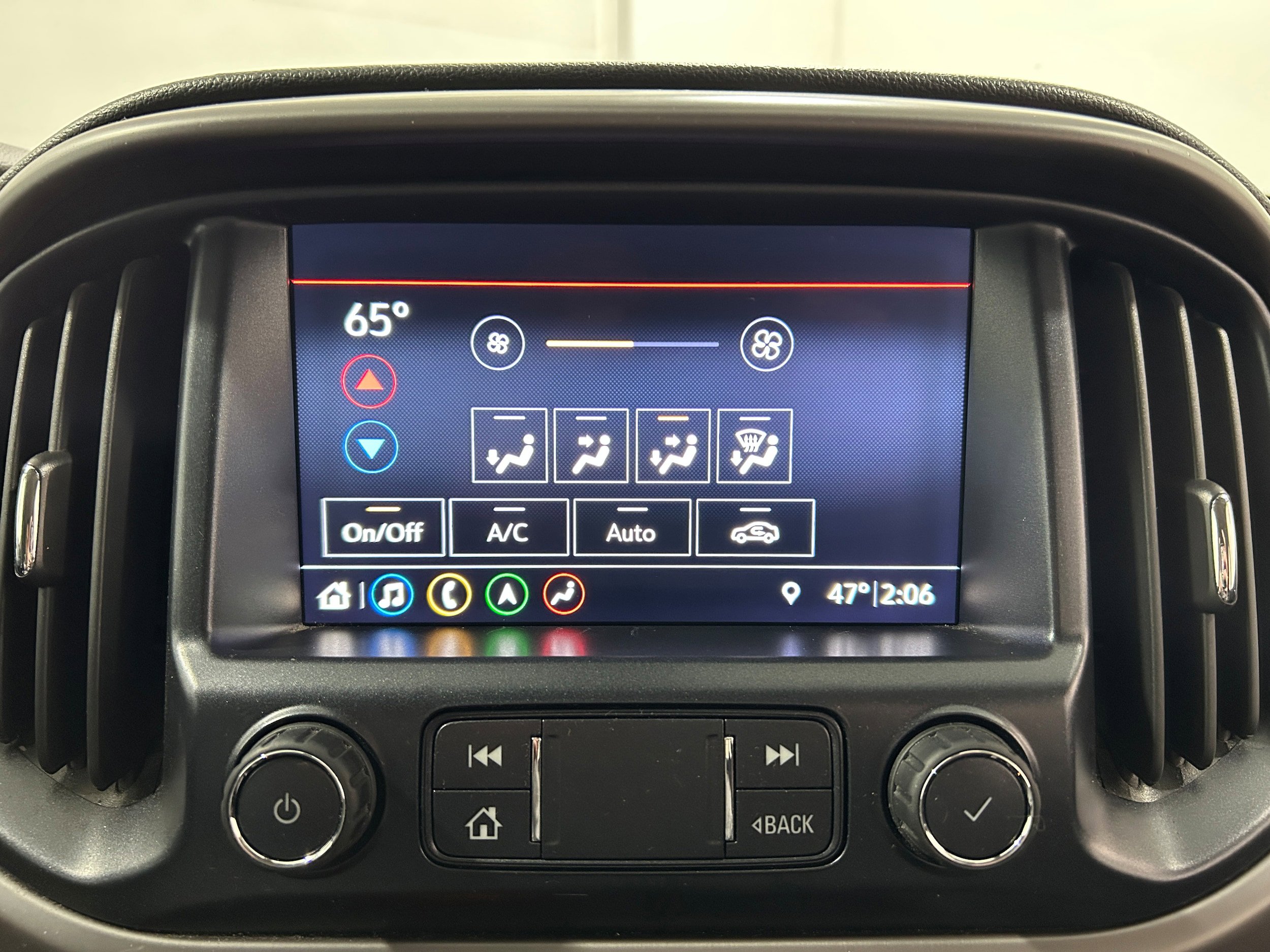 Used 2019 GMC Canyon All Terrain w/ Trailering Package AWD/4WD image 8
