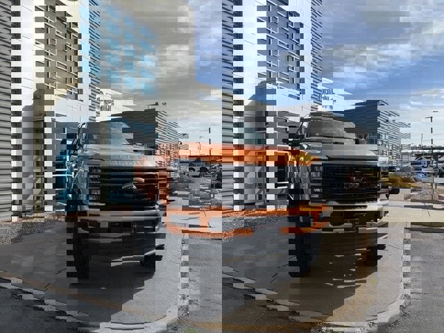New 2024 Ford F250 Lariat w/ Lariat Ultimate Package image 5