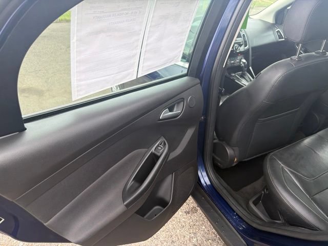 Used 2017 Ford Focus Titanium FWD image 18