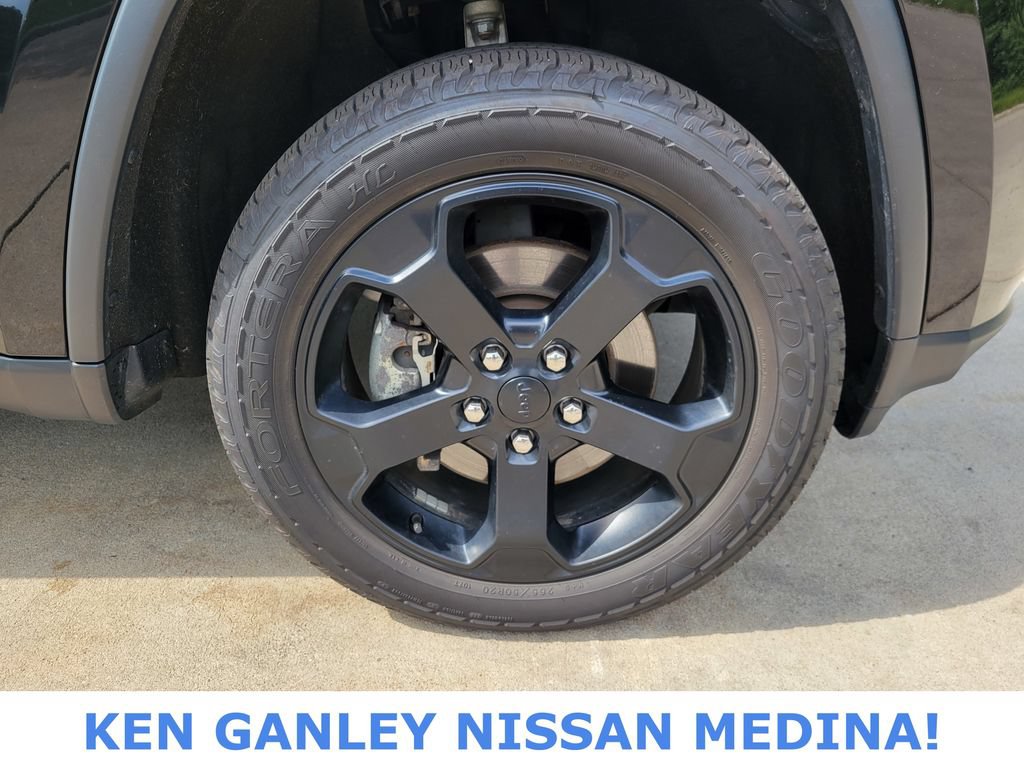 Used 2021 Jeep Grand Cherokee Freedom Edition AWD/4WD image 22
