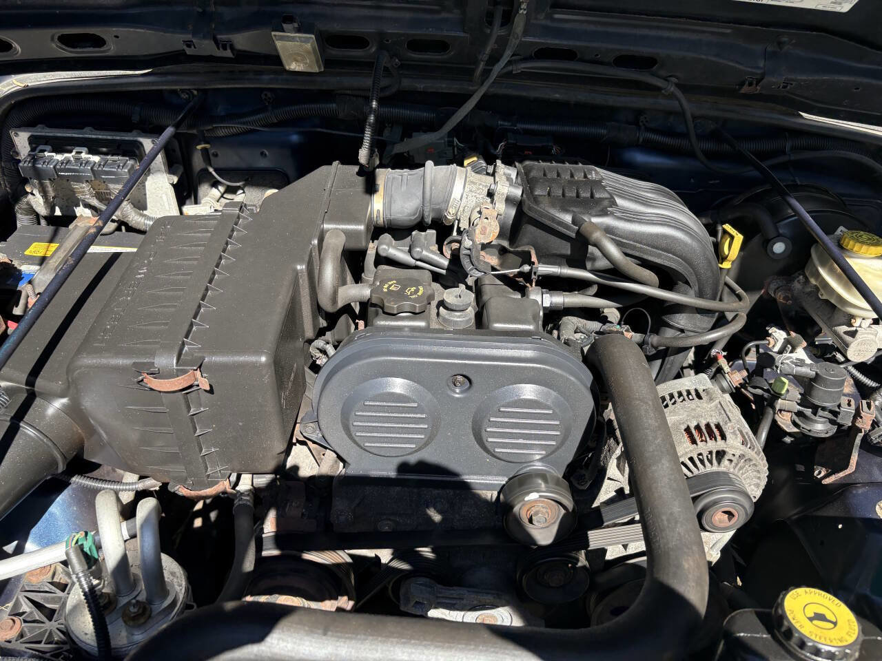 Used 2004 Jeep Wrangler SE AWD/4WD image 14