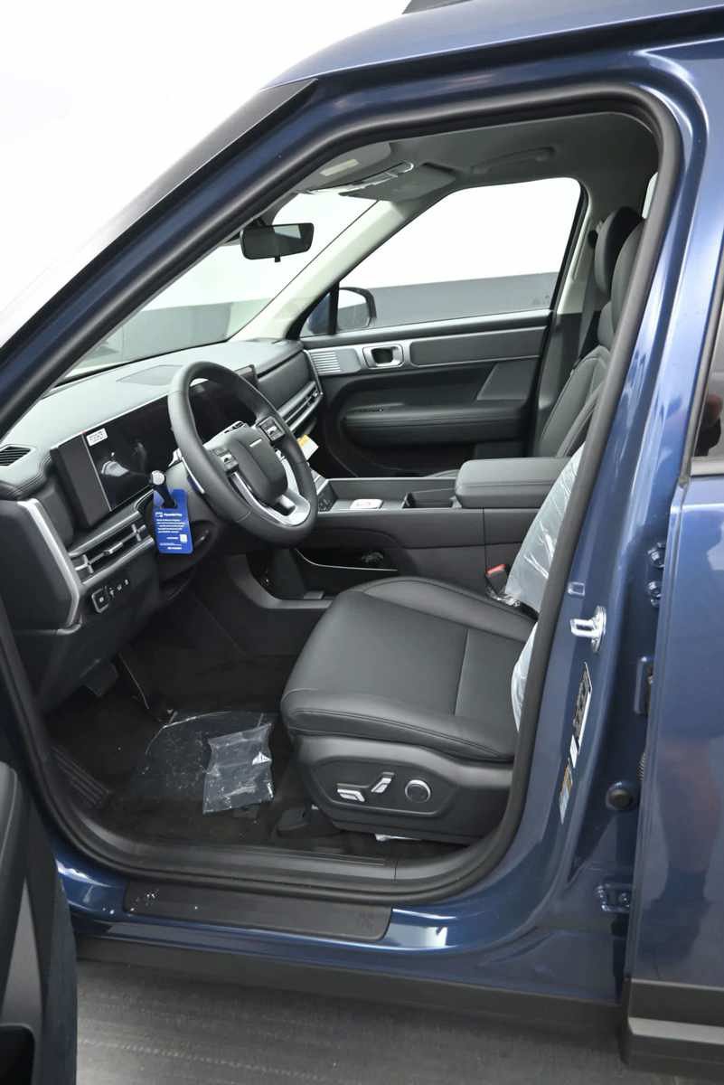New 2026 Hyundai Santa Fe SEL FWD image 11