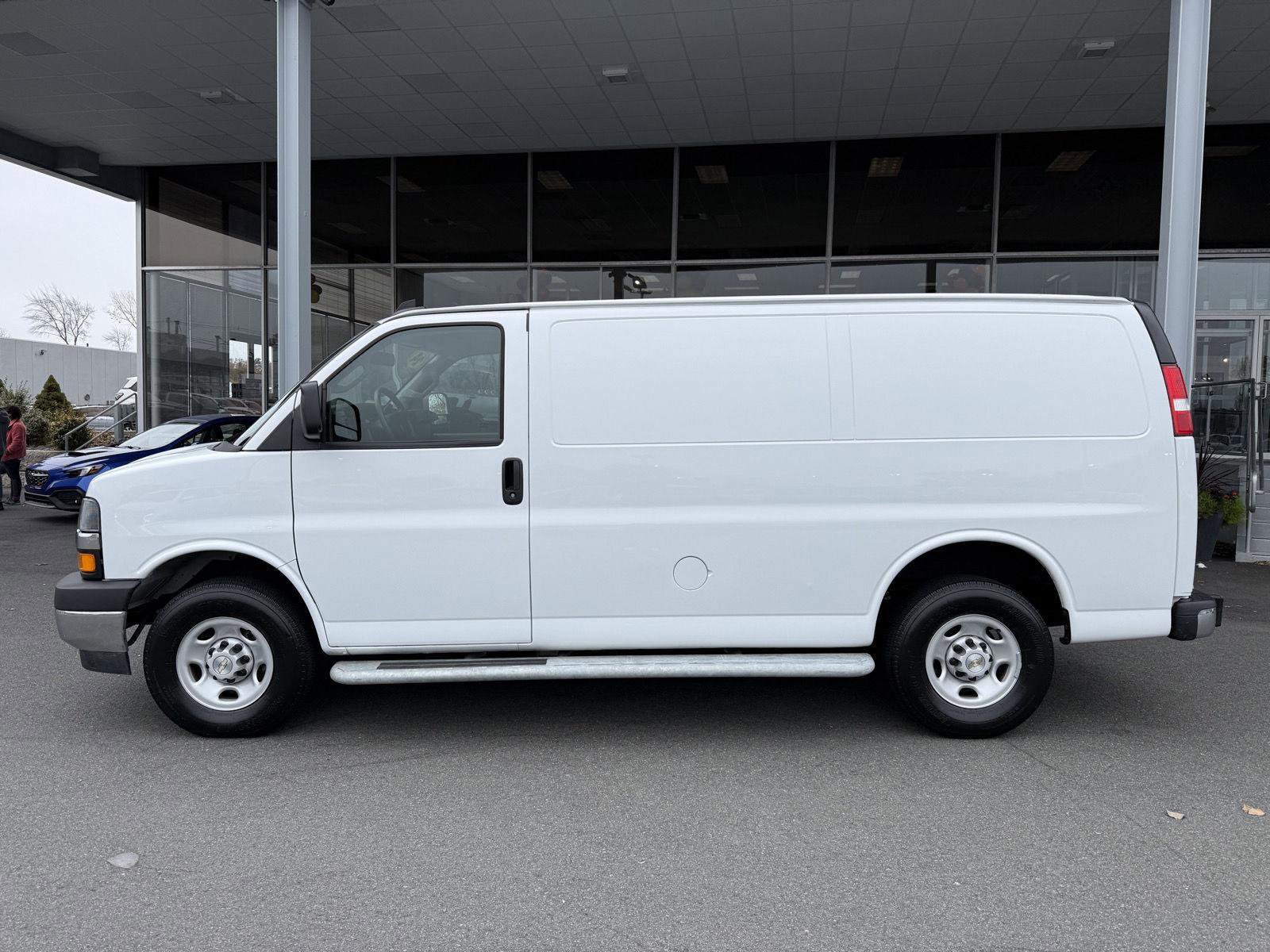 Used 2024 Chevrolet Express 2500 w/ Driver Convenience Package image 2