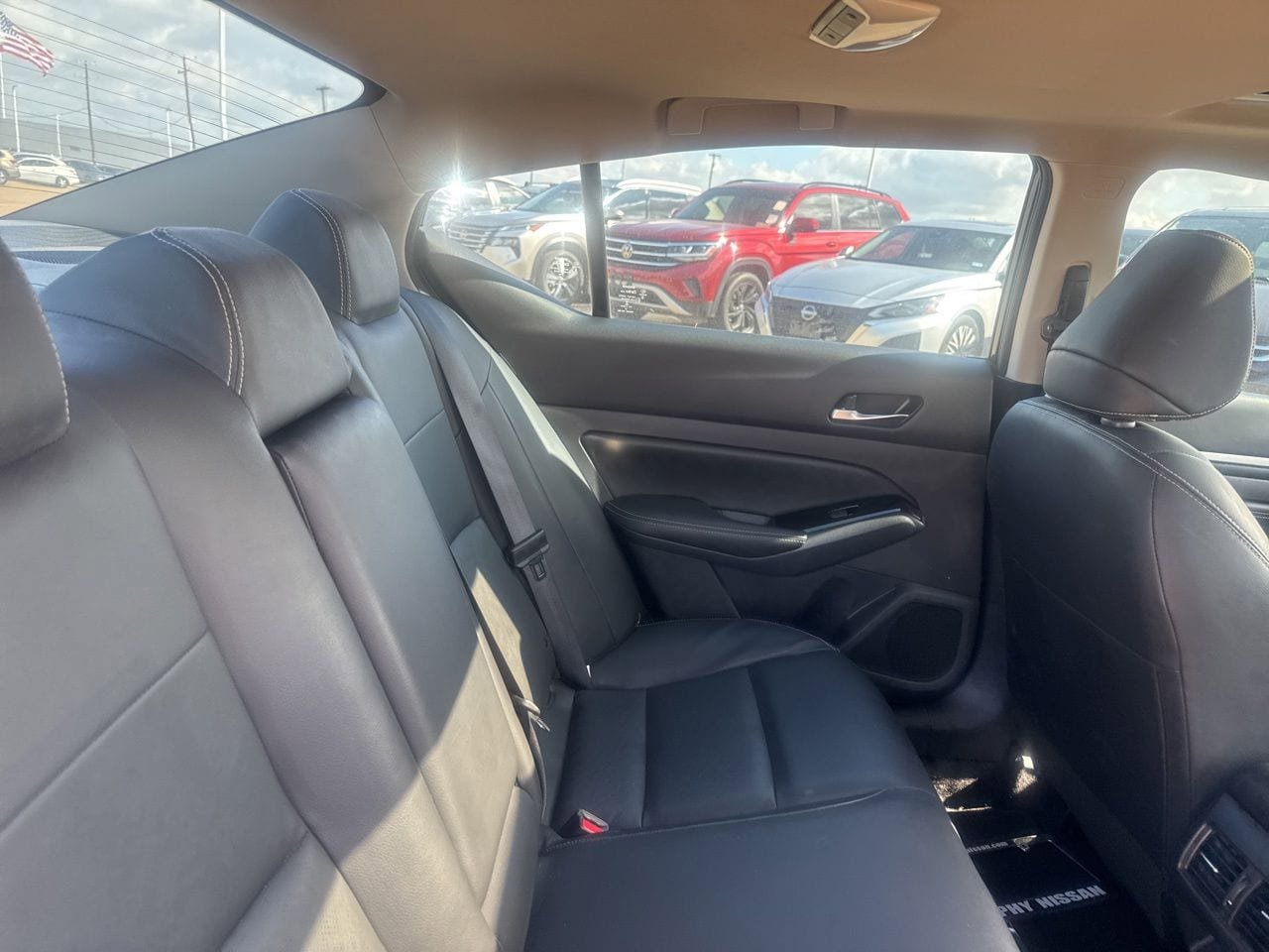 Used 2023 Nissan Altima 2.5 SL FWD image 32
