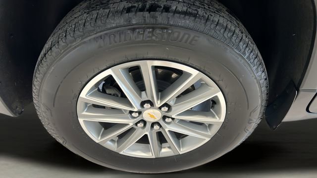 Used 2023 Chevrolet Traverse LT w/ LPO, Floor Liner Package image 27