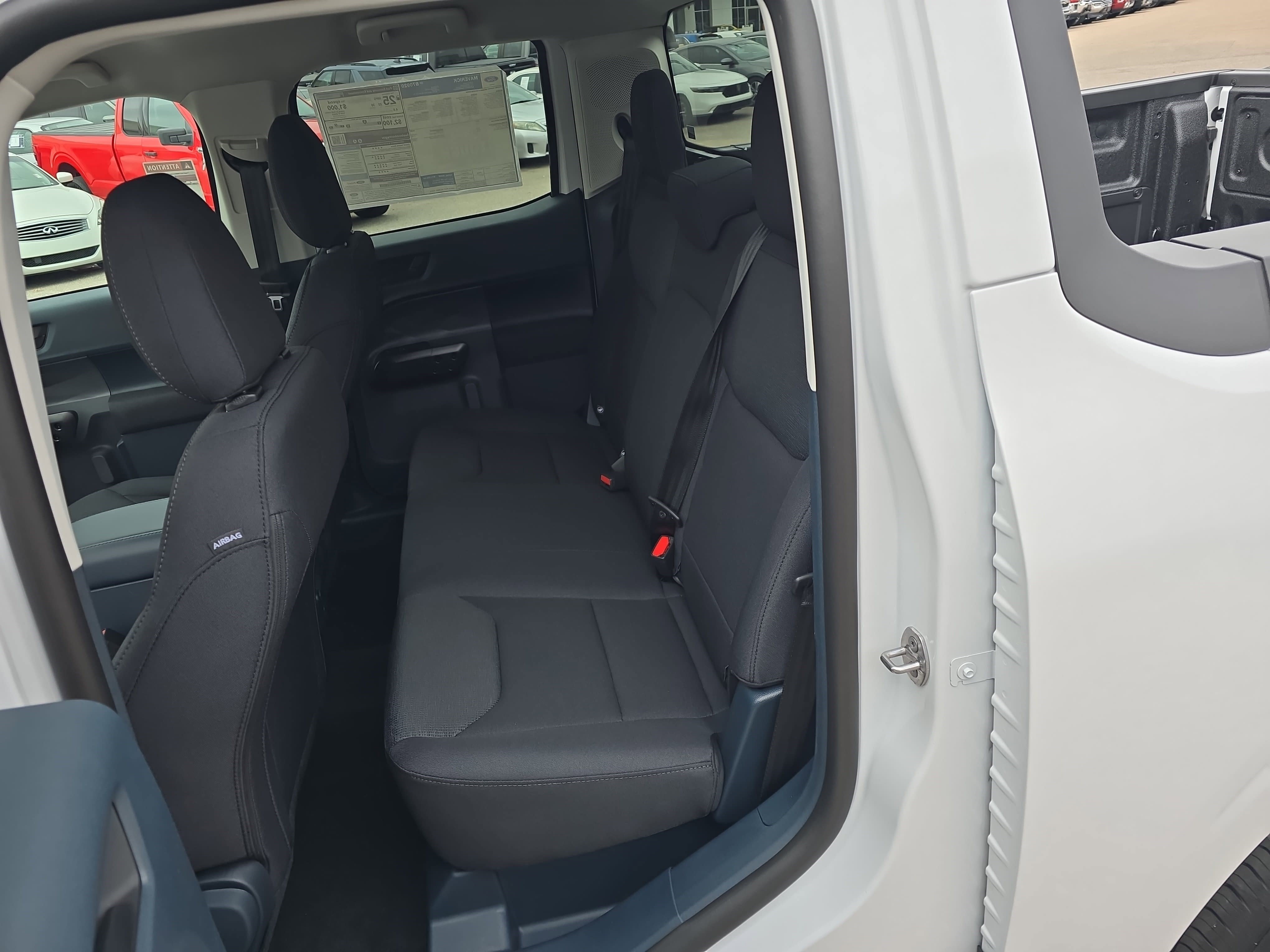 New 2025 Ford Maverick XL w/ Equipment Group 102A image 16