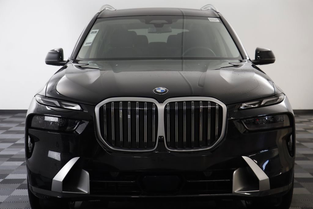 Certified 2024 BMW X7 xDrive40i w/ Executive Package image 24