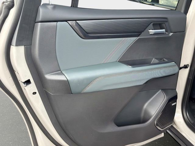 New 2026 GMC Acadia AT4 AWD/4WD image 11