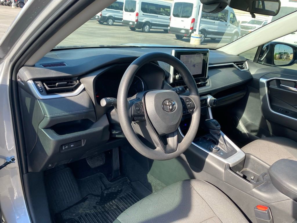 Used 2024 Toyota RAV4 XLE image 12