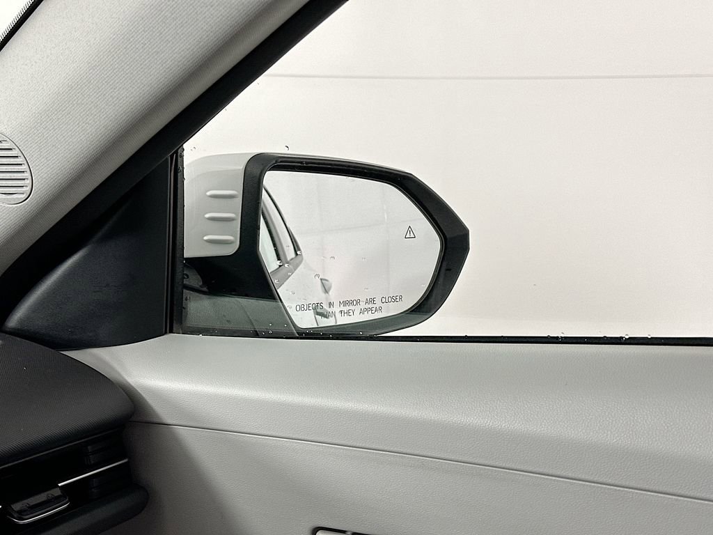 Used 2025 Hyundai Kona SEL AWD/4WD image 24