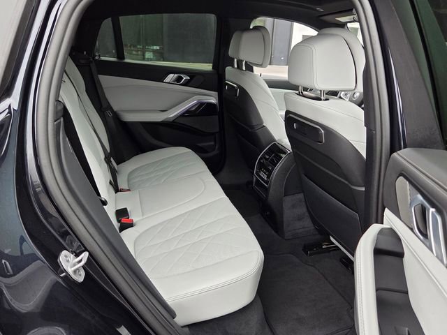 Used 2026 BMW X6 xDrive40i image 18