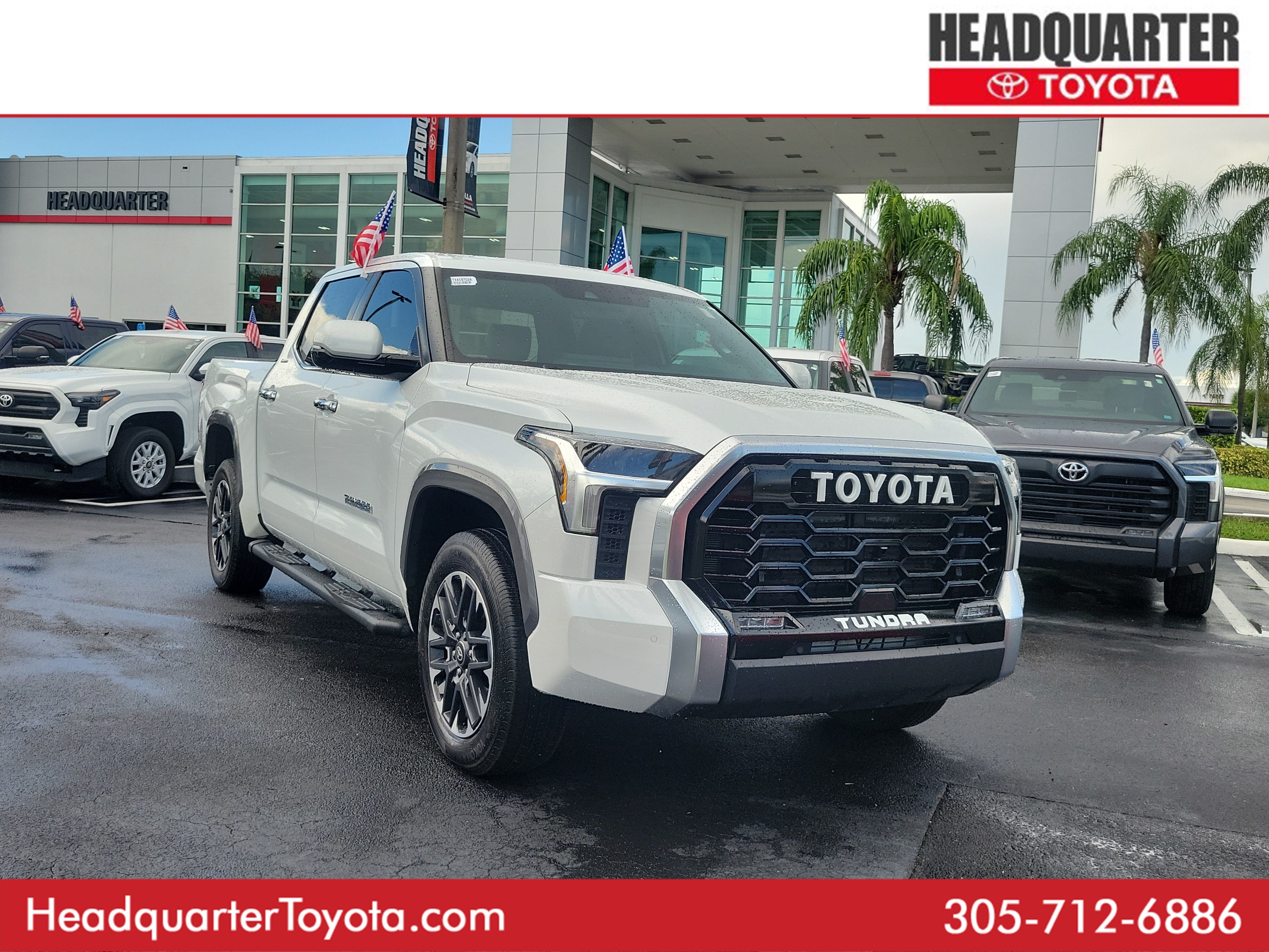 Used 2025 Toyota Tundra Limited AWD/4WD image 1