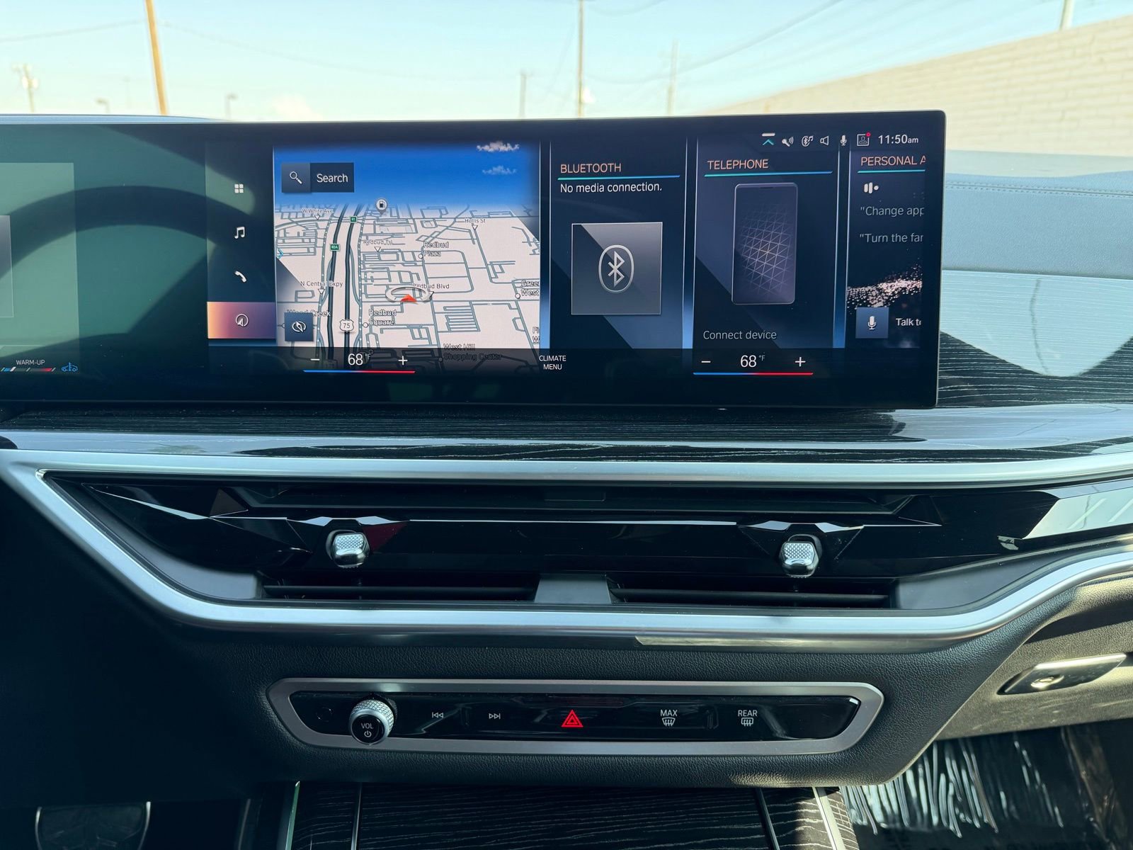 Used 2023 BMW X7 M60i w/ Executive Package image 15