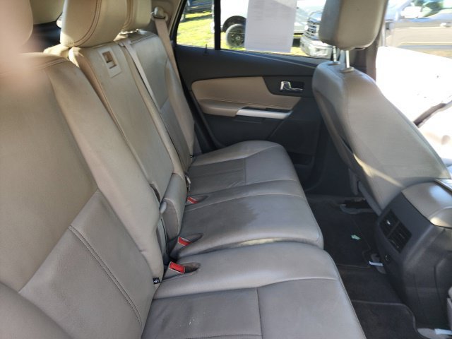 Used 2013 Ford Edge SEL FWD image 37