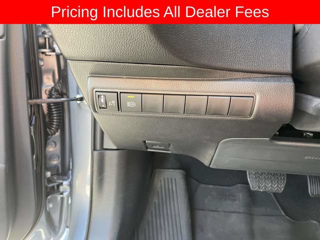 Used 2026 Toyota Corolla SE FWD image 22