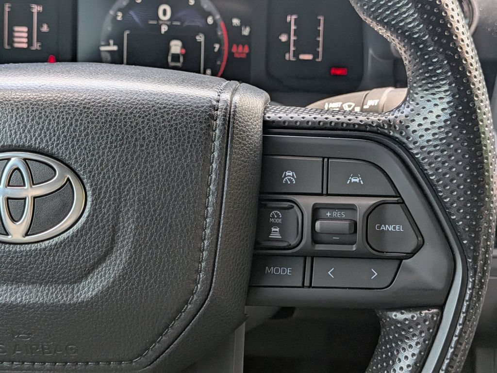 Used 2025 Toyota Tacoma SR5 RWD image 15
