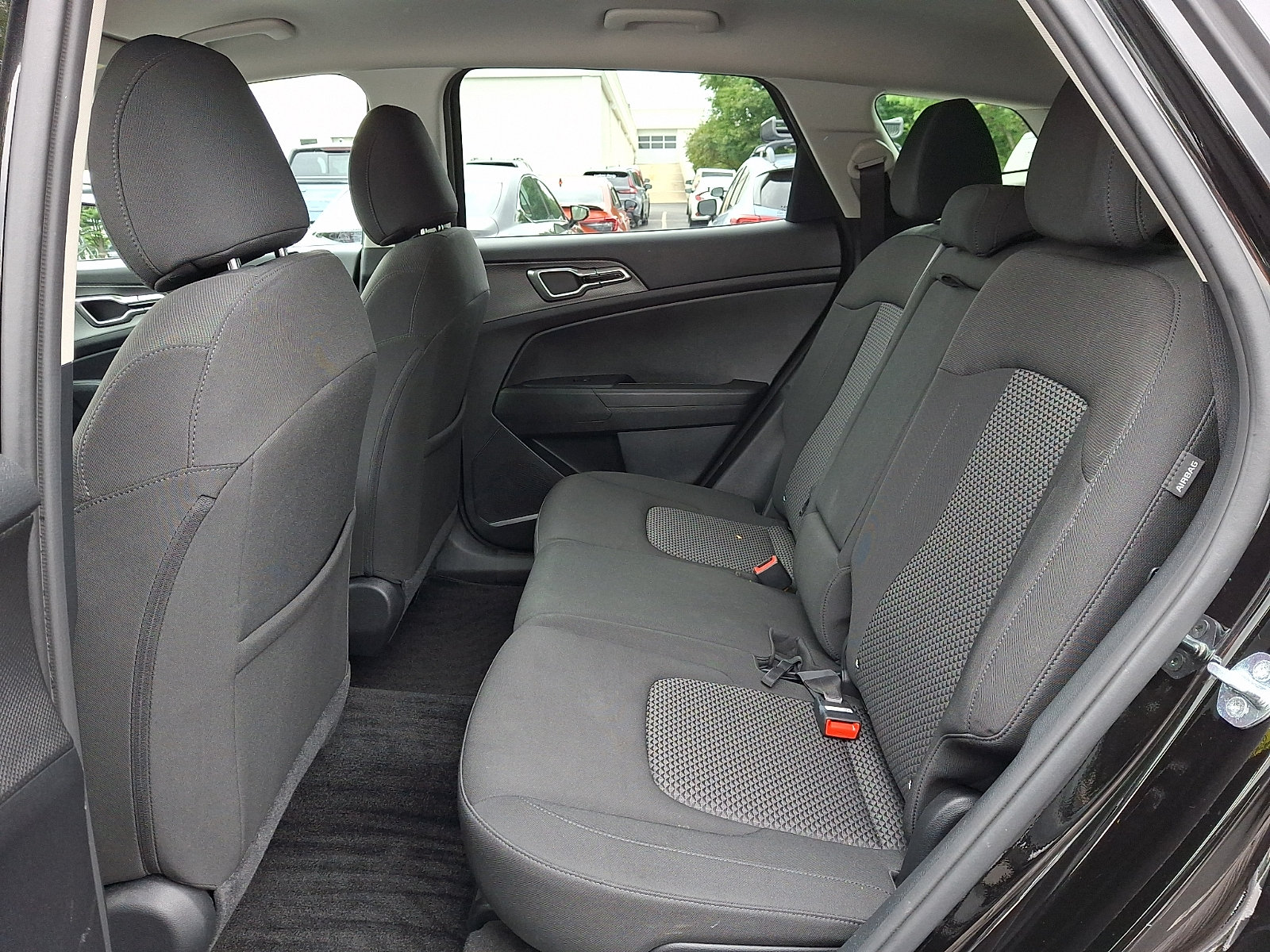Used 2024 Kia Sportage LX AWD/4WD image 10