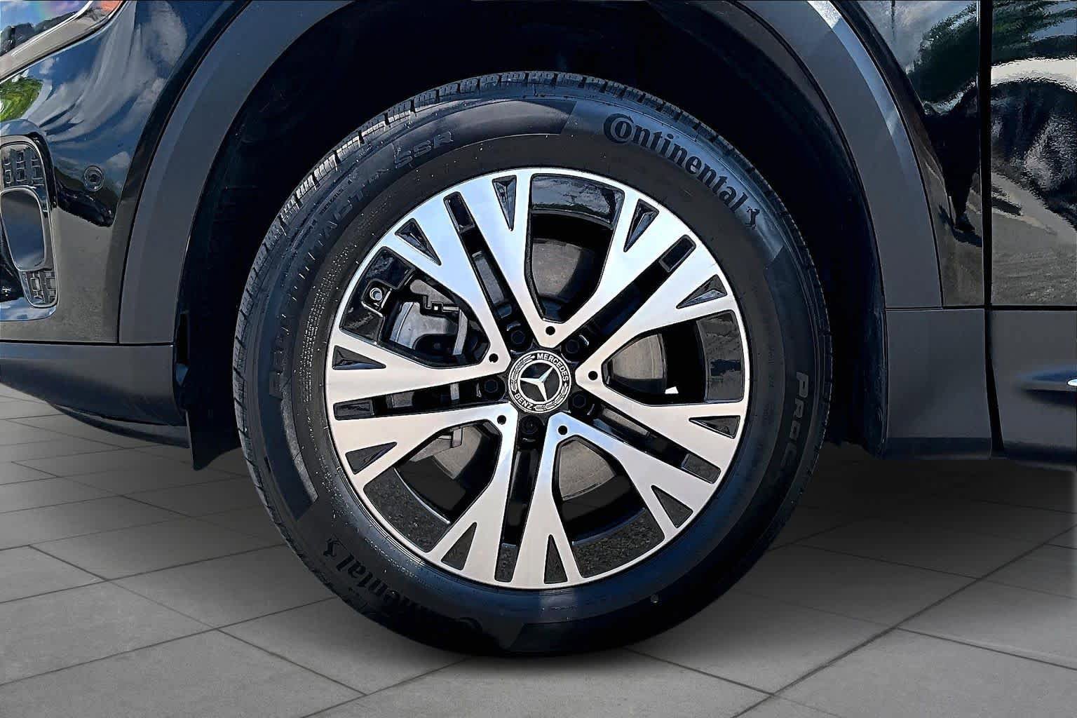 Certified 2024 Mercedes-Benz GLB 250 image 11