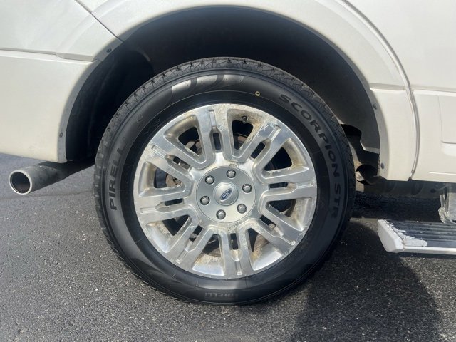 Used 2012 Ford Expedition Limited image 22