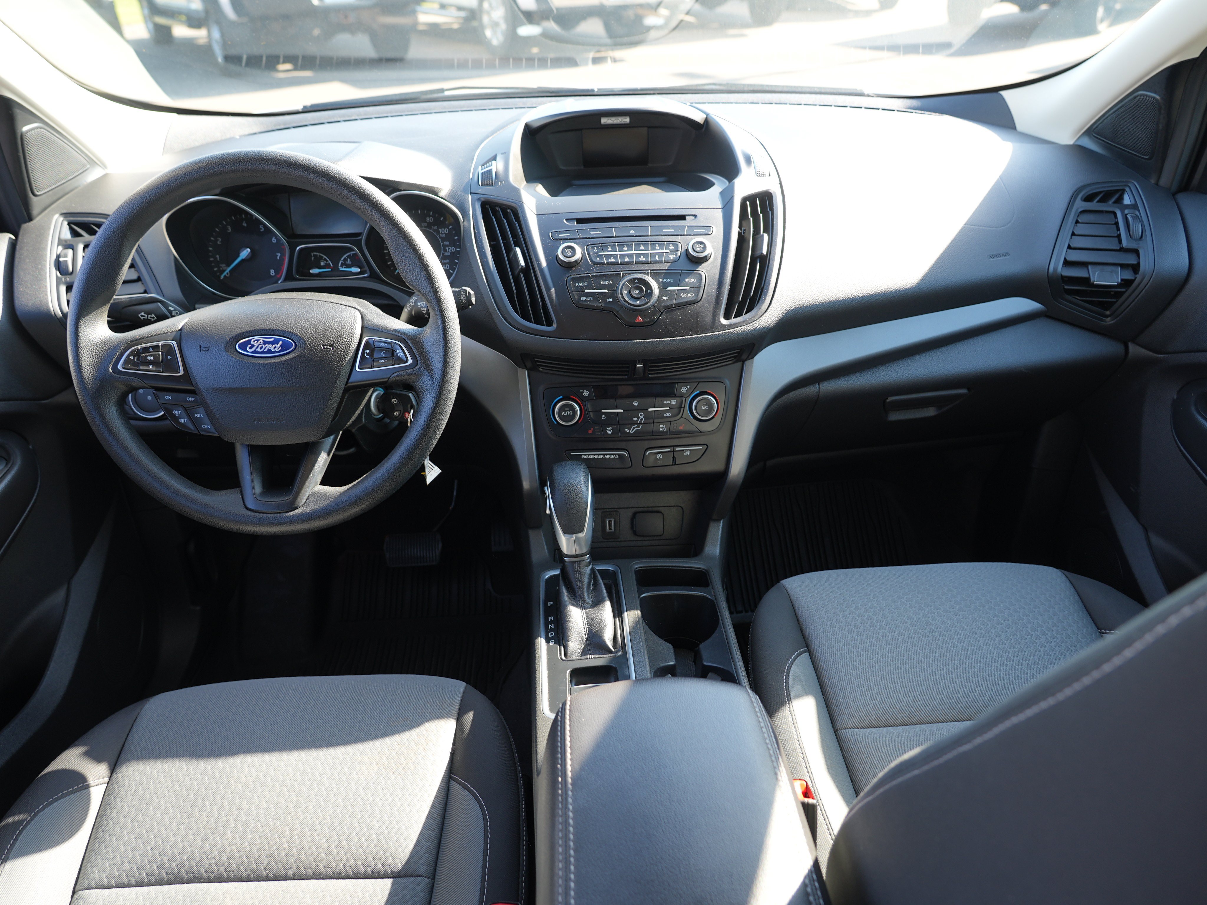 Used 2018 Ford Escape SE AWD/4WD image 25