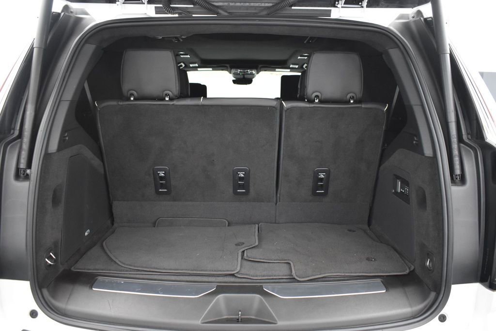 Used 2025 Cadillac Escalade Sport Platinum AWD/4WD image 10