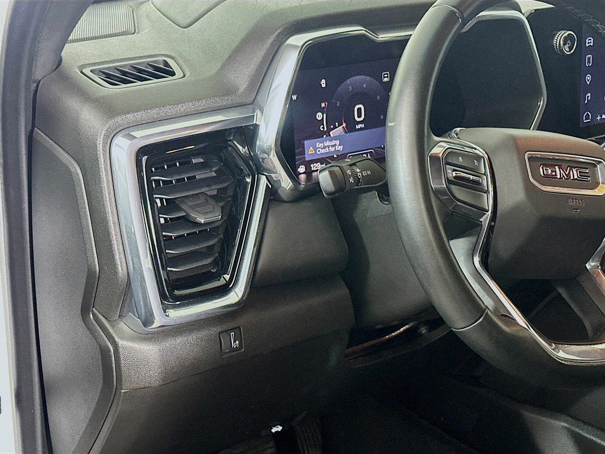 Used 2023 GMC Canyon Elevation image 16