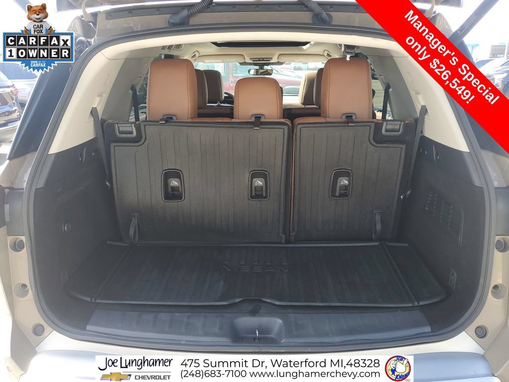 Used 2024 Nissan Pathfinder Platinum w/ Cargo Package AWD/4WD image 29