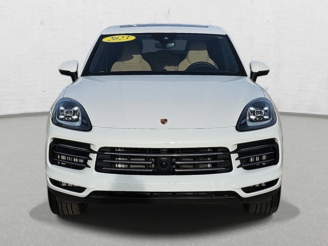 Used 2023 Porsche Cayenne image 2
