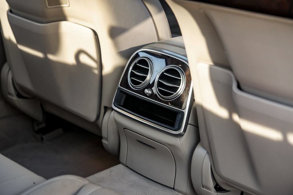 Used 2019 Mercedes-Benz S 560 Sedan image 42