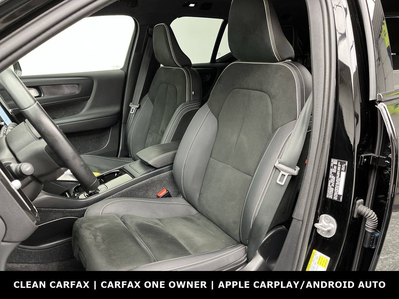 Used 2023 Volvo XC40 Recharge Plus AWD/4WD image 10