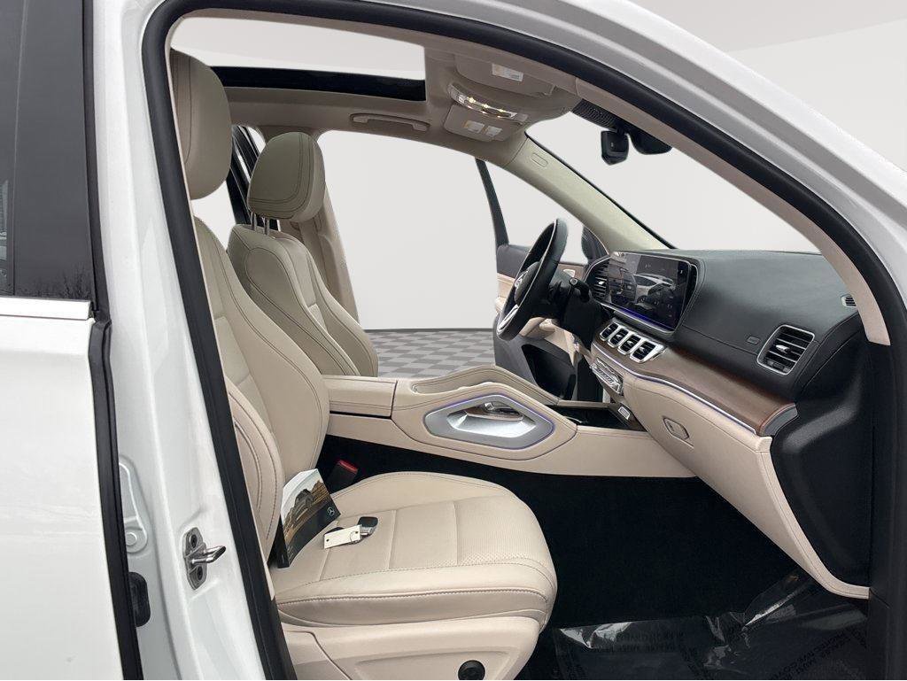 Used 2023 Mercedes-Benz GLE 350 4MATIC image 6