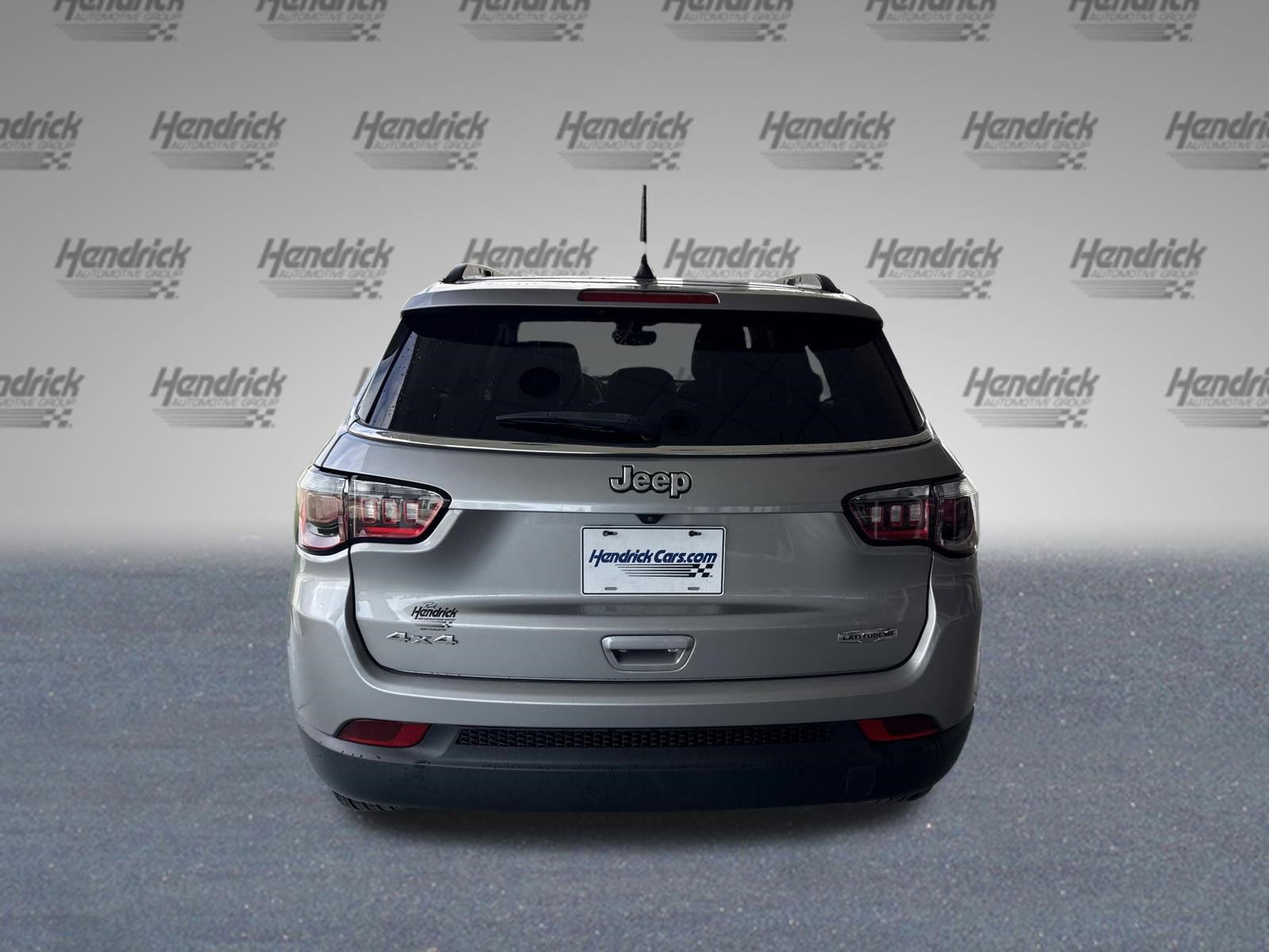 Used 2022 Jeep Compass Latitude image 8