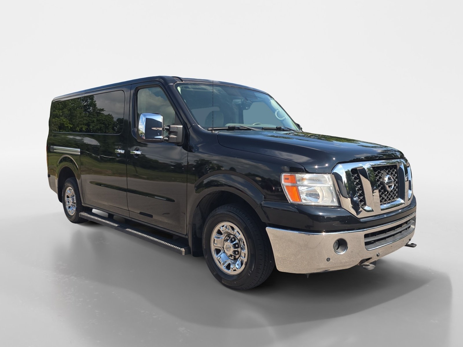 Used 2016 Nissan NV 3500 SL RWD image 8