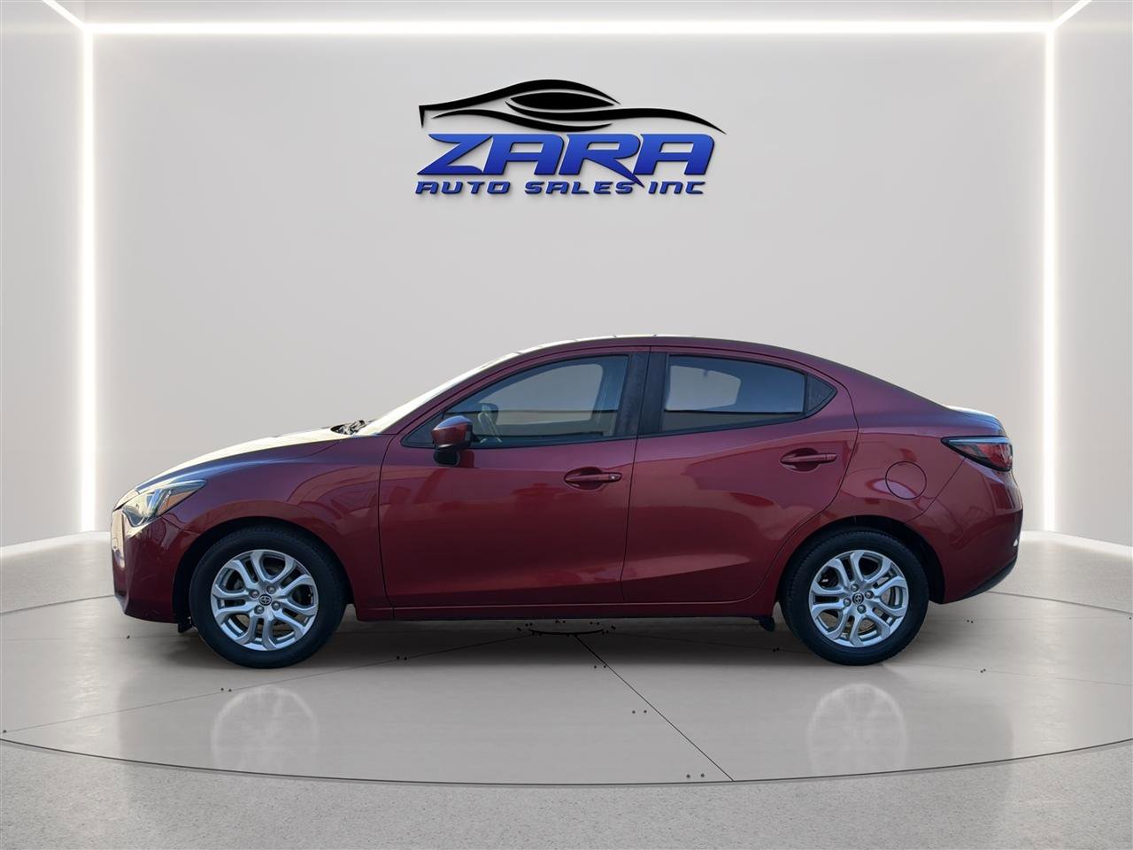 Used 2016 Scion iA image 4