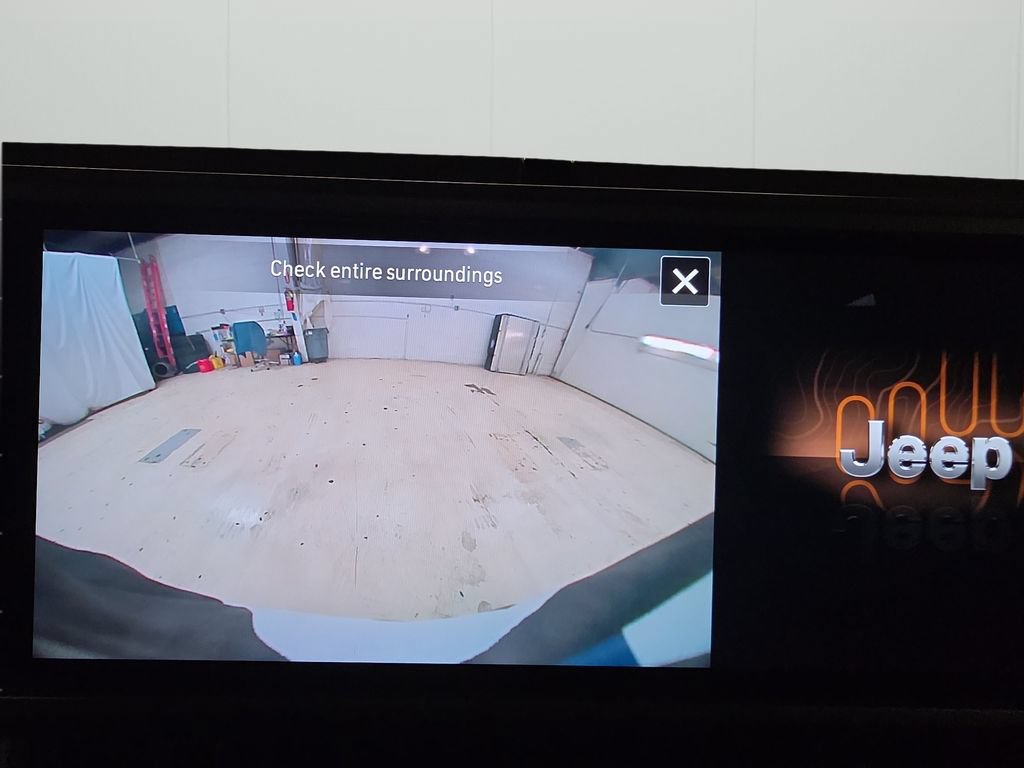 Certified 2025 Jeep Wrangler Unlimited Sahara w/ Safety Group AWD/4WD image 24