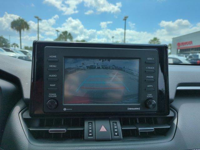 Used 2020 Toyota RAV4 XLE Premium FWD image 13